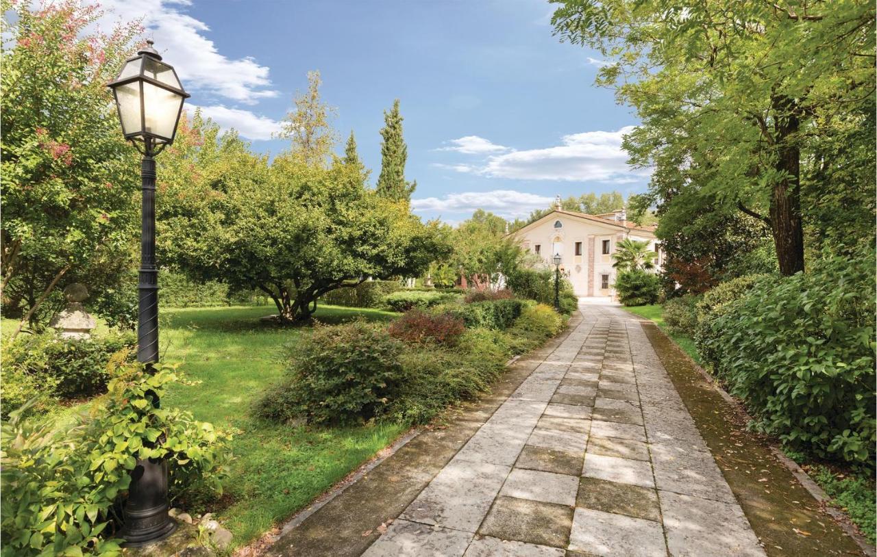 Ca Dotta Villa Тиене Екстериор снимка